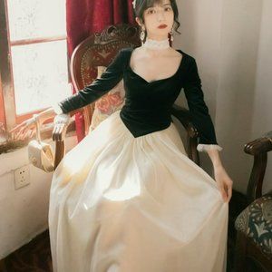 Cinderella Medieval Velvet Gown659